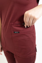 Load image into Gallery viewer, Pocketful Top - Burgundy
