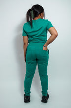 Load image into Gallery viewer, Classic Pants - Green
